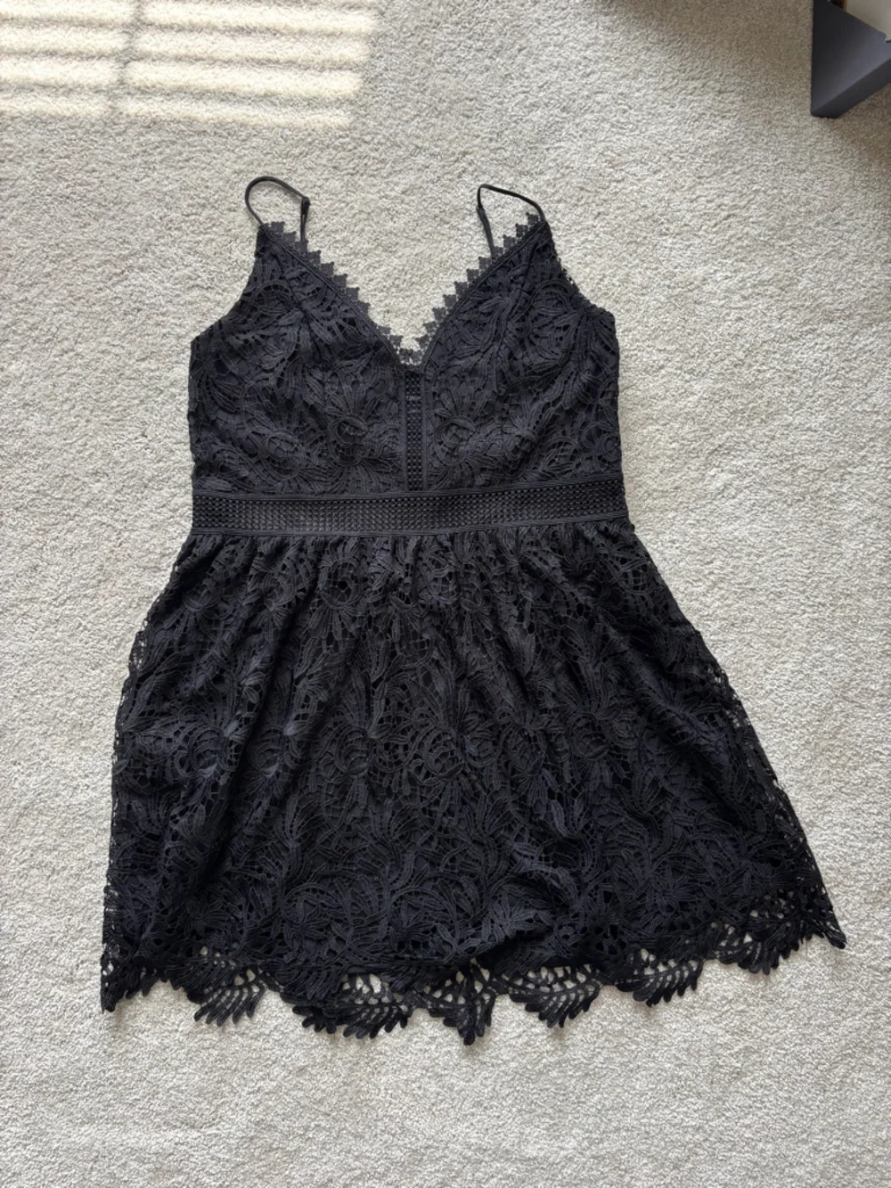 Express Black Lace Mini Dress with Spaghetti Straps